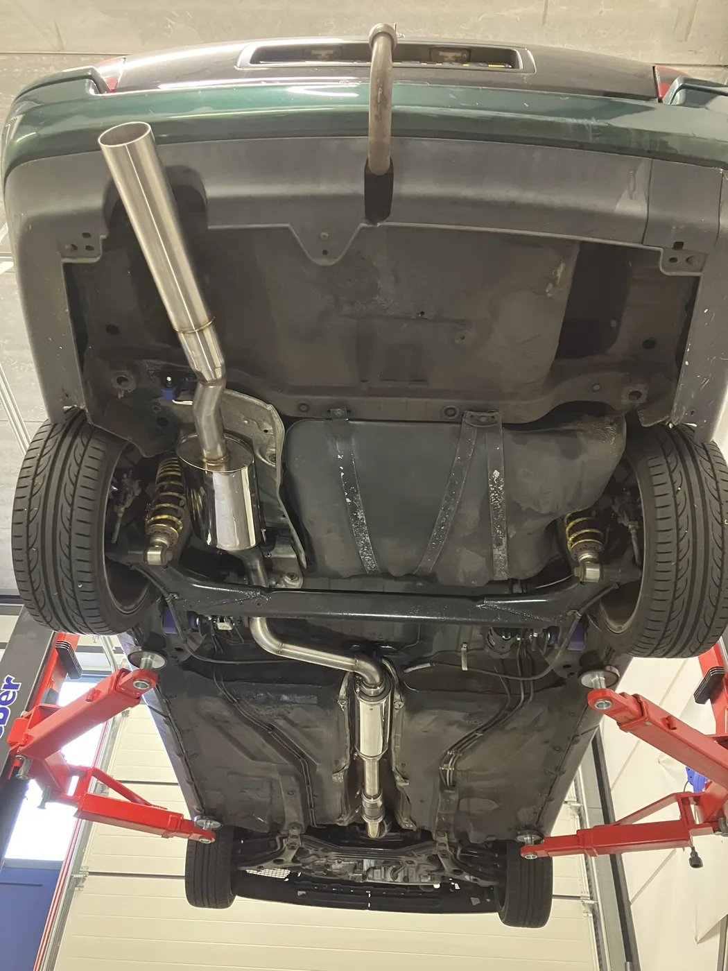 Golf 3 rvs uilaat opmaat met sportdempers — DV Customs