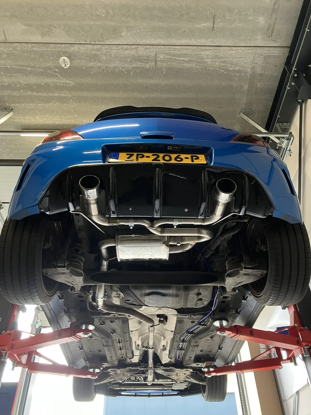 Opel corsa opc kleppendemper opmaat uitlaat met duplex eindstuk met sierstukkn — DV Customs